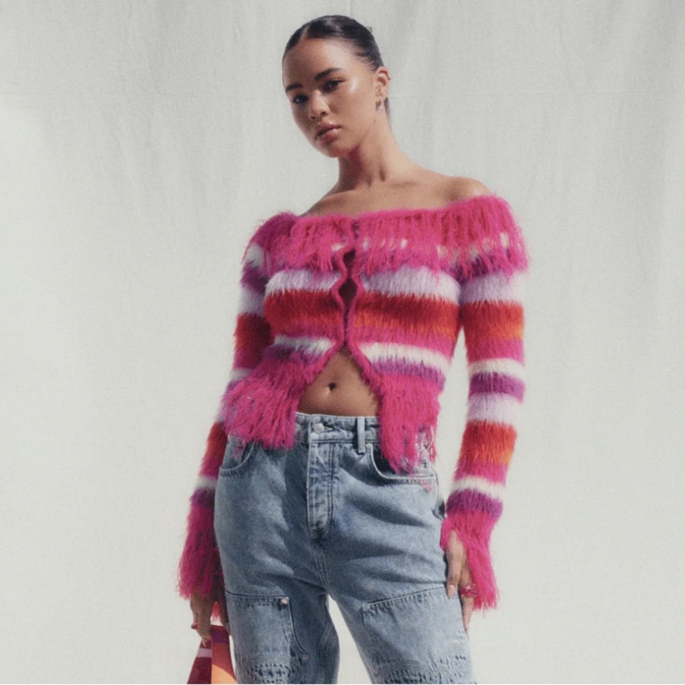 House of Sunny Feather Sweater - Pink Size Small